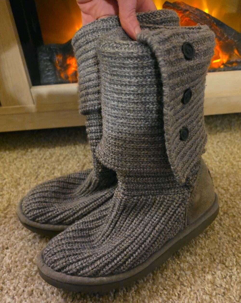UGG Boots, Womens Knit Sweater Look Gray Size 6